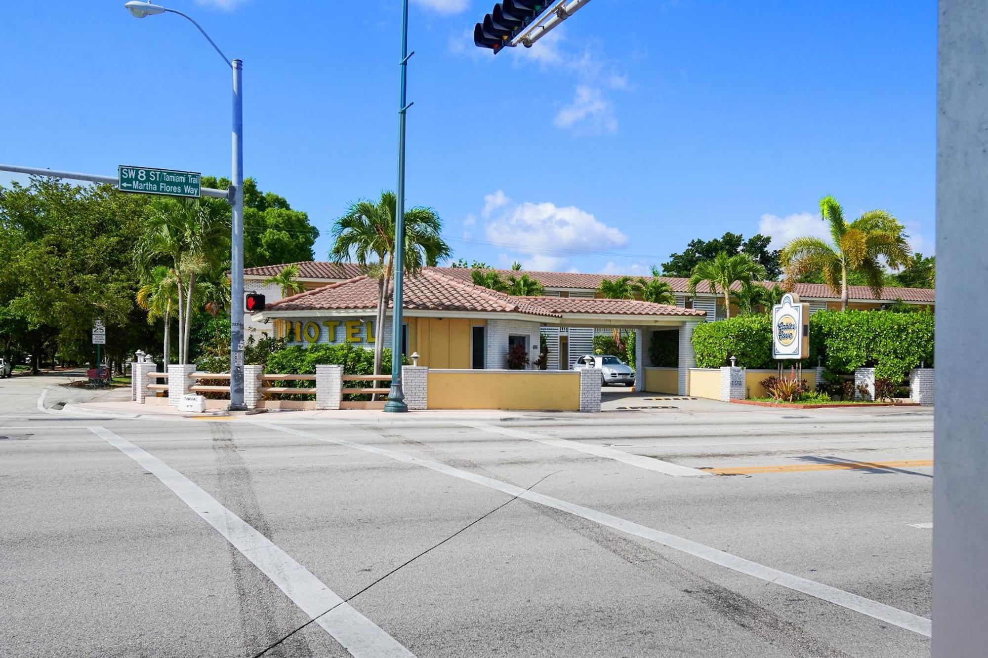 Oyo Hotel Coral Gables - Miami Airport Eksteriør bilde